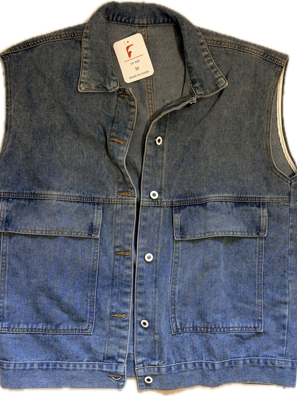 Source Unknown Men's Blue Denim Vest with Front Flap Pockets